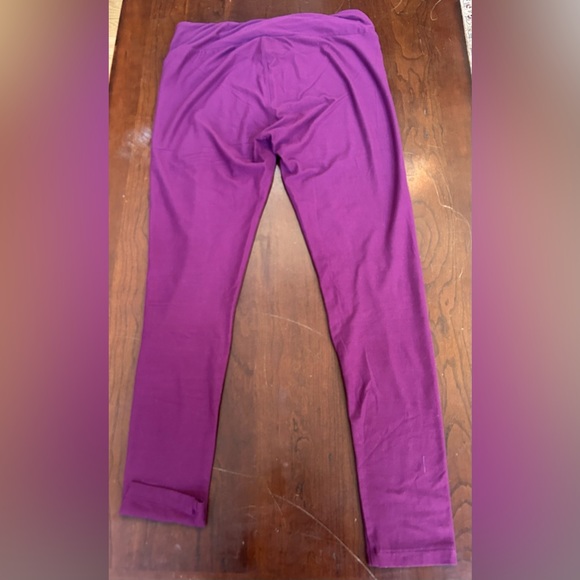 LuLaRoe Leggings - Picture 2 of 2